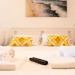 Appartement Monolocale Con Piscina E Terrazzo
