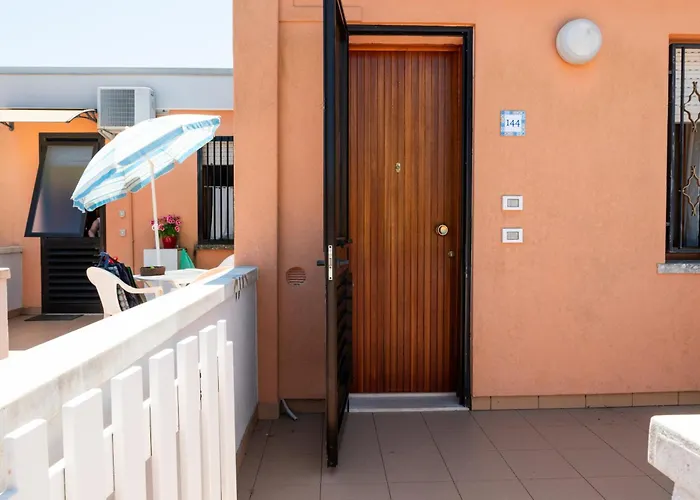 Appartamento Monolocale Con Piscina E Terrazzo Bibione