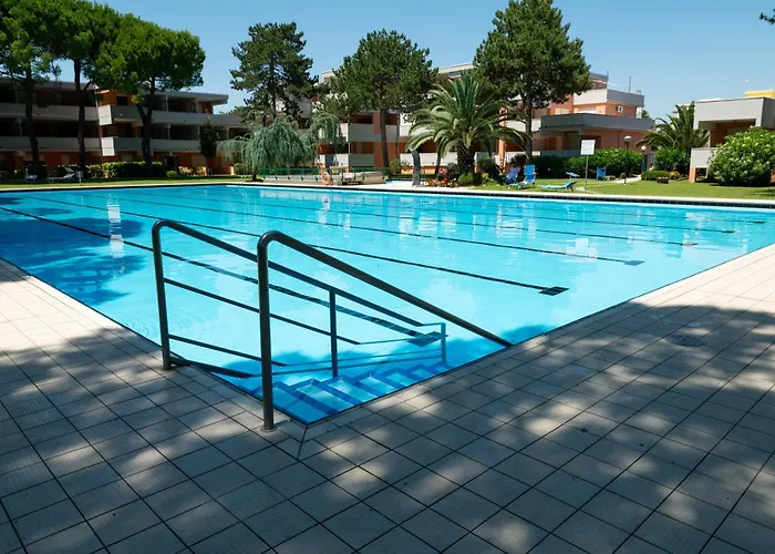 Monolocale Con Piscina E Terrazzo *